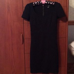 Structured Black bodycon dress